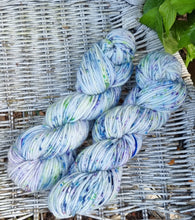 Load image into Gallery viewer, Merino 8 Ply/Dk: Forget-me-not