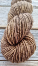 Load image into Gallery viewer, Merino 8 ply/Dk: Walnut