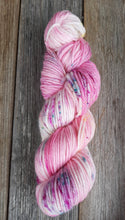 Load image into Gallery viewer, Merino 8 Ply/DK: Apple Blossom