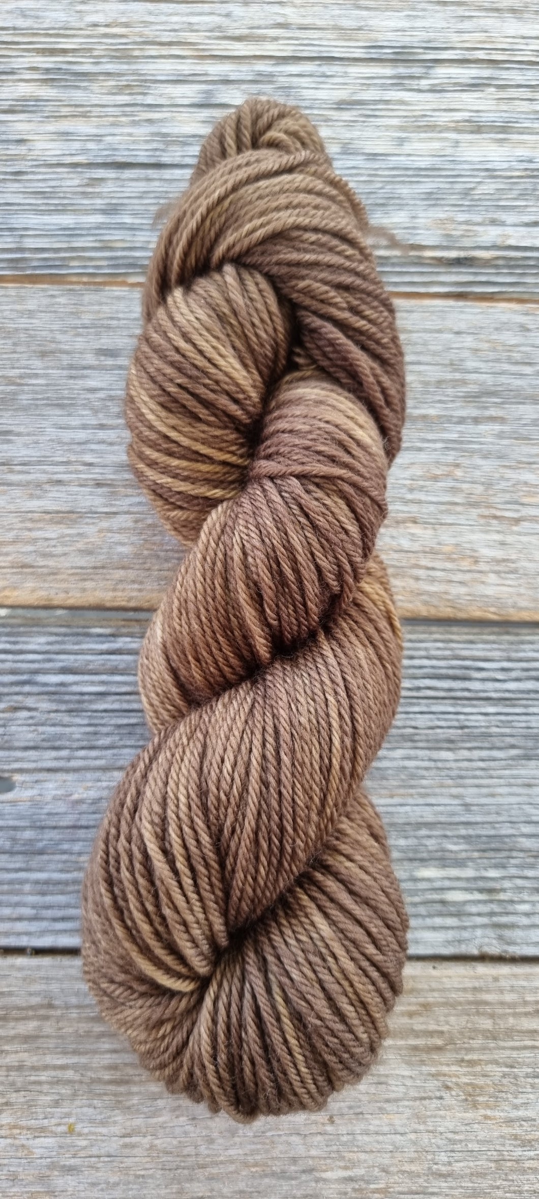 Merino 8 ply/Dk: Walnut